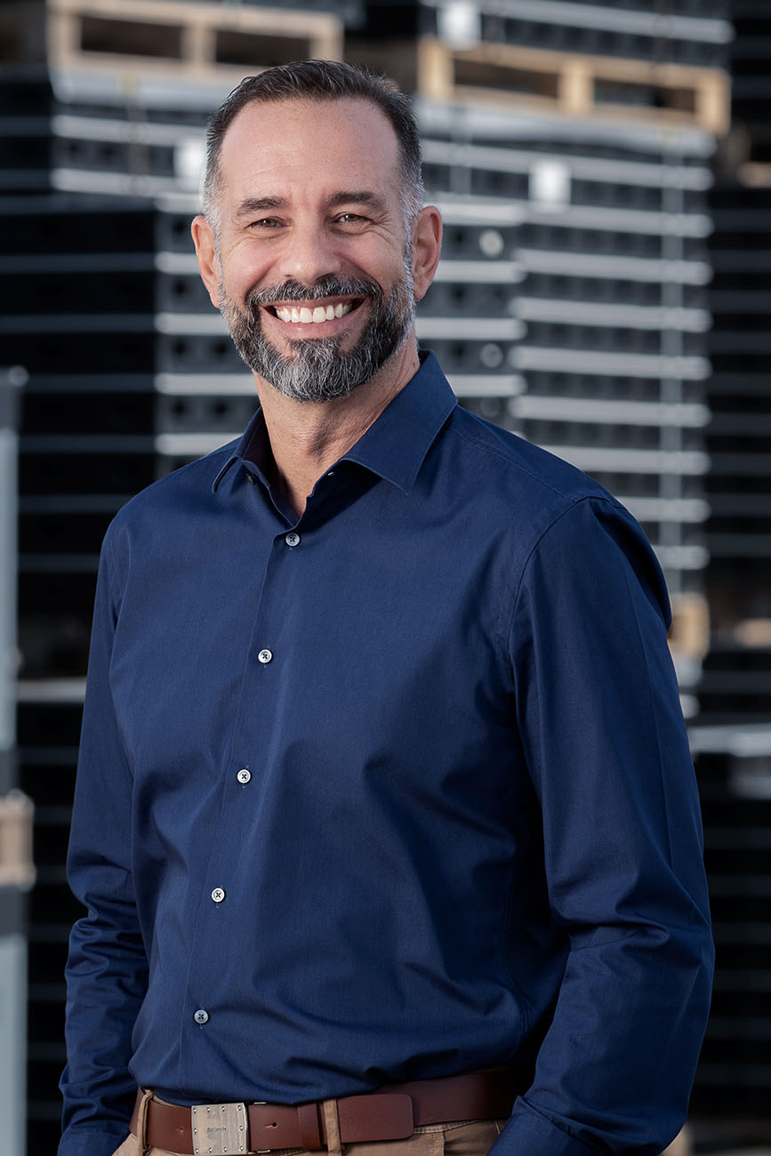 Χρήστος Χαϊδεμένος Επαγγελματικό Πορτρέτο,Managing director εταιρείας Peri Hellas