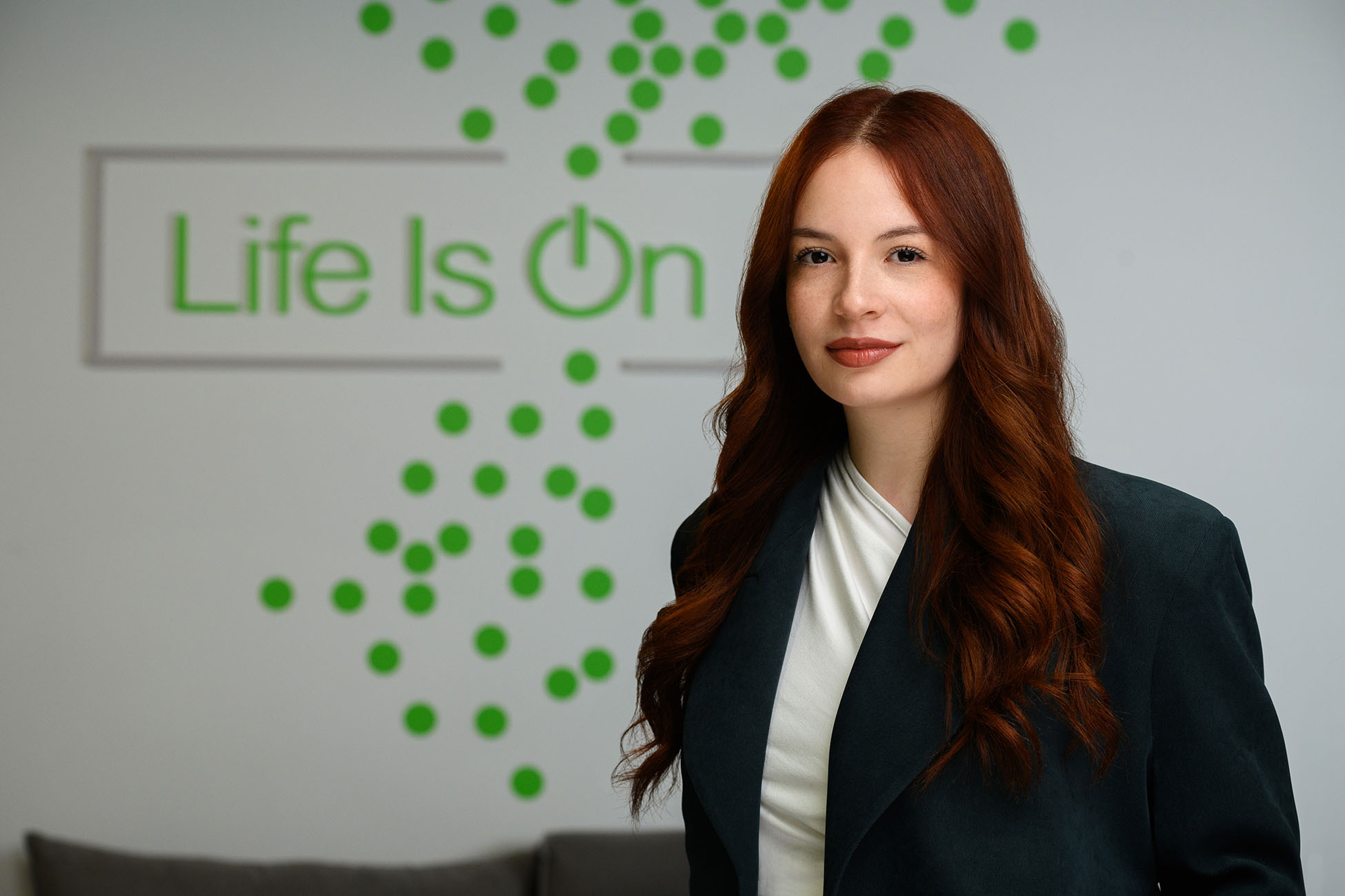 Δήμητρα Λέυκα, Επαγγελματικό Πορτρέτο, Στέλεχος εταιρείας. Η φωτογραφιση είναι στους χώρους της εταιρείας Schneider Electric